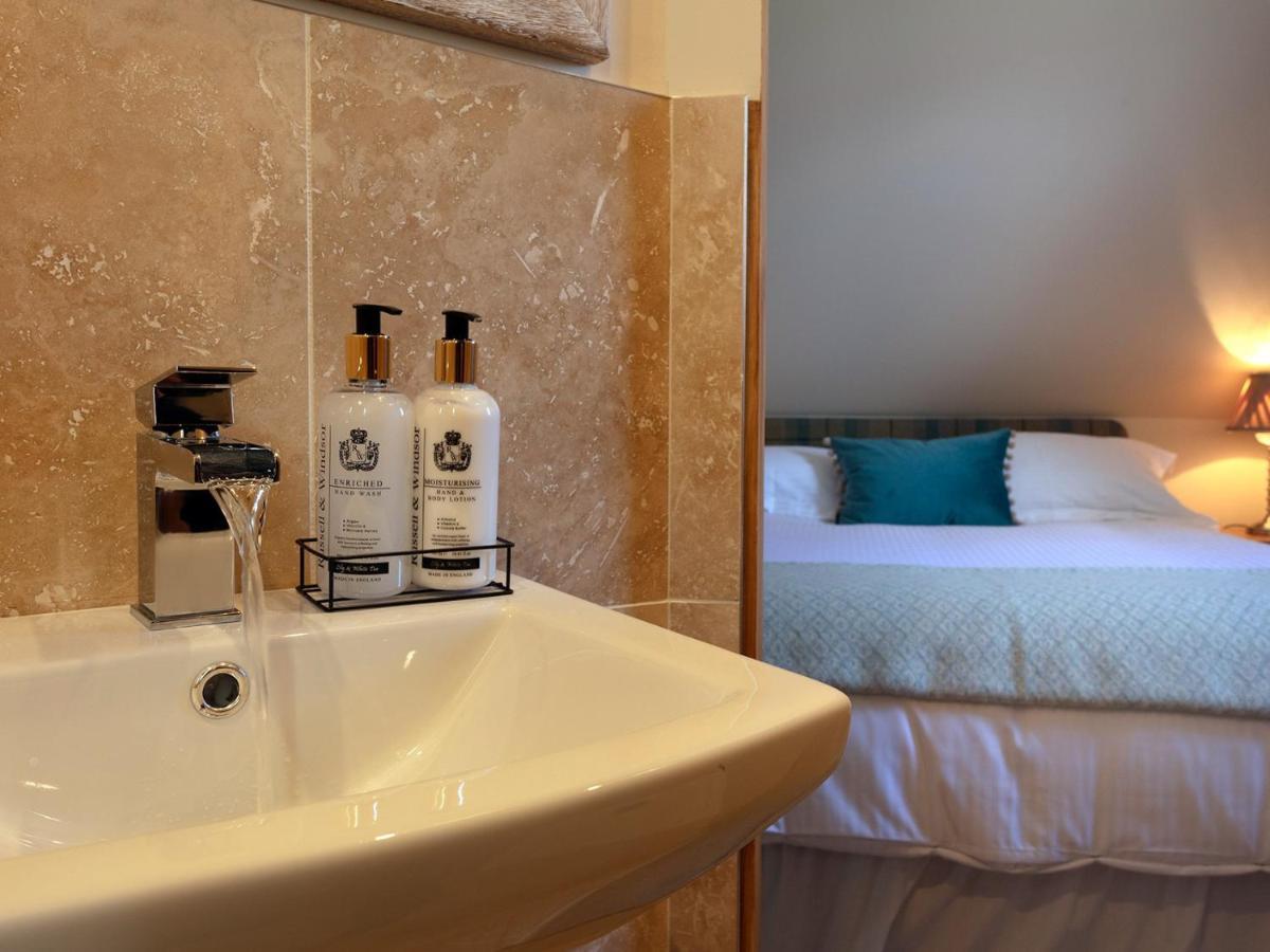 The Birches Bed & Breakfast Dundonnell Экстерьер фото